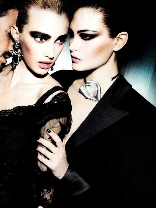 Catherine-McNeil-And-Sigrid-Agren-by-Mario-Testino-for-Allure-US-September-2012-2